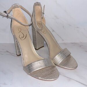 NEW Sam Edelman yaro shiny heels 8.5.   (C7)